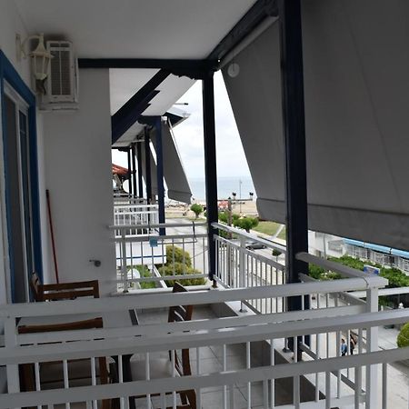 Aronis Sea View Rooms Neoi Poroi Exterior photo
